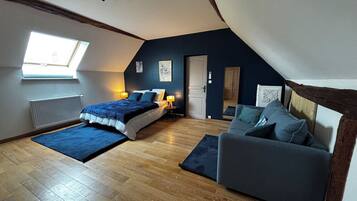 5 chambres, fer et planche à repasser, lit parapluie, Wi-Fi gratuit