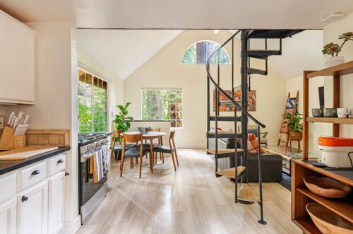 Delightful 1-Bedroom Cottage in Boulder Creek