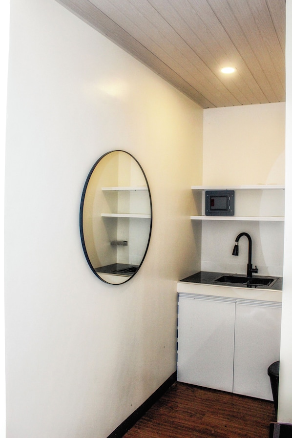 Quadruple Room, Garden View | In-room safe