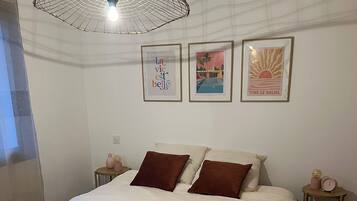 1 chambre, fer et planche à repasser, Wi-Fi, draps fournis