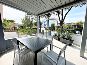 Villa, 2 Bedrooms, Patio, Garden View | Balcony