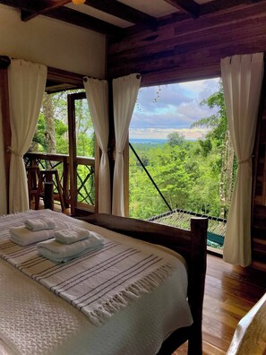 1 bedroom, internet, bed sheets