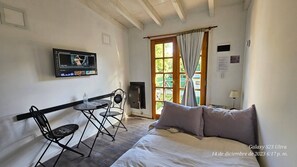 1 bedroom, iron/ironing board, Internet, bed sheets