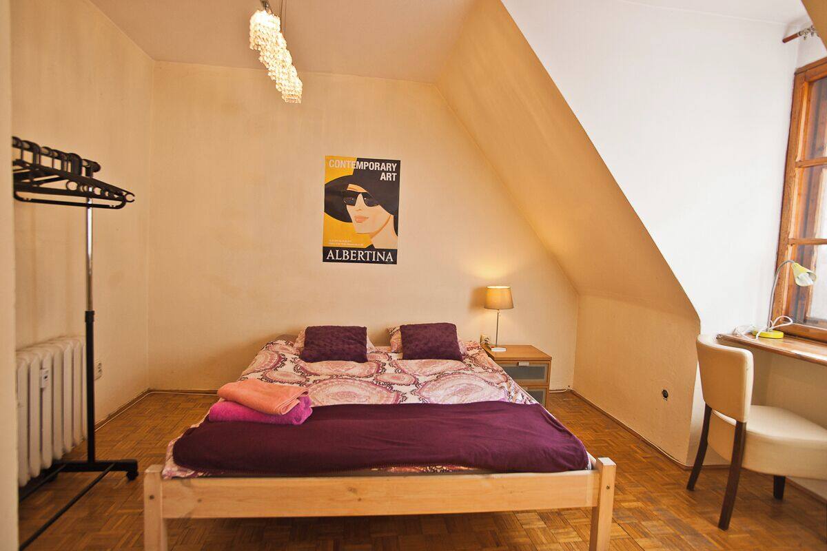 Standard Double Room | Iron/ironing board (on request), WiFi (free)