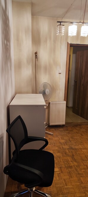 Standard Single Room | Iron/ironing board, free WiFi