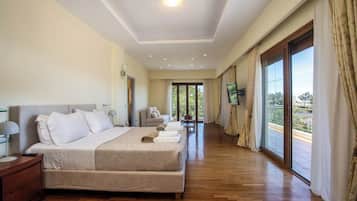 5 bedrooms, desk, iron/ironing board, free WiFi