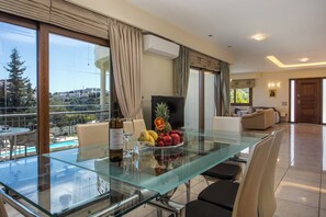 Dining - Villa Amaltheia Rhodes, 15 minutes from Rhodes Town (Koskinou)