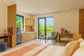 6 bedrooms, iron/ironing board, free WiFi, bed sheets - Luxurious 6-bedroom villa with AC/Kitchen/Free pick up (Thành phố Hội An)