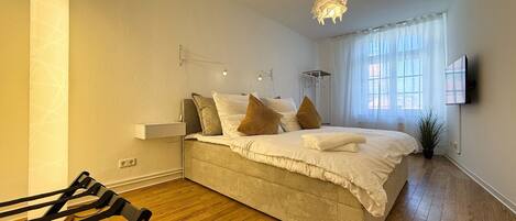 2 habitaciones, tabla de planchar con plancha y wifi gratis