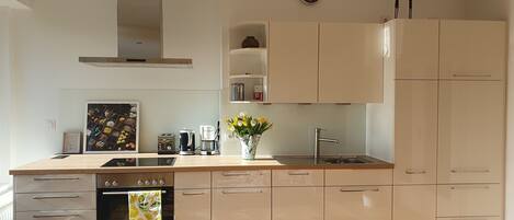 فرن، موقد طهي مسطح، غسالة أطباق