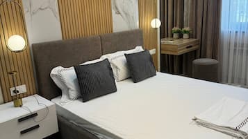 2 dormitorios, tabla de planchar con plancha, Internet