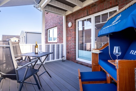 Apartment | Outdoor dining