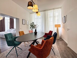 تناول الطعام