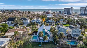 Exterior - Nature View Island Manor (Fort Myers Beach)