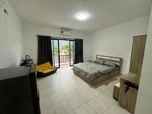 1 bedroom - Private Apartment in Phuket With Balcony and Free Wifi (Kathu)