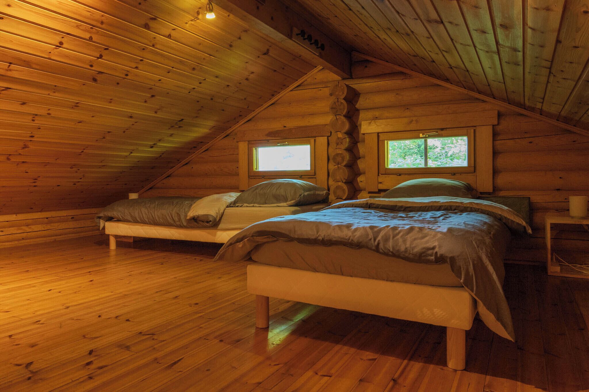 2 makuuhuonetta, Wi-Fi, vuodevaatteet