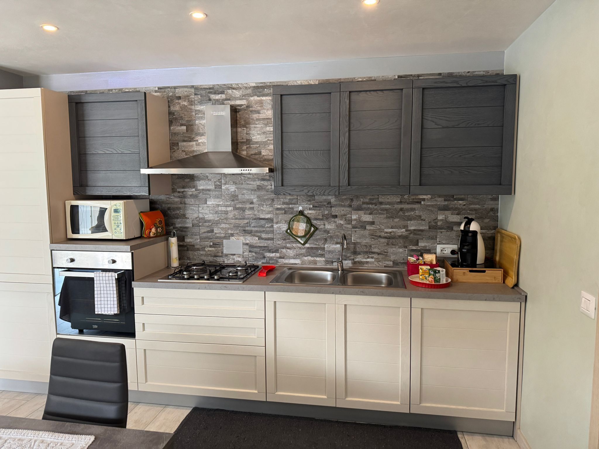 微波炉、烤箱、炉灶、洗碗机