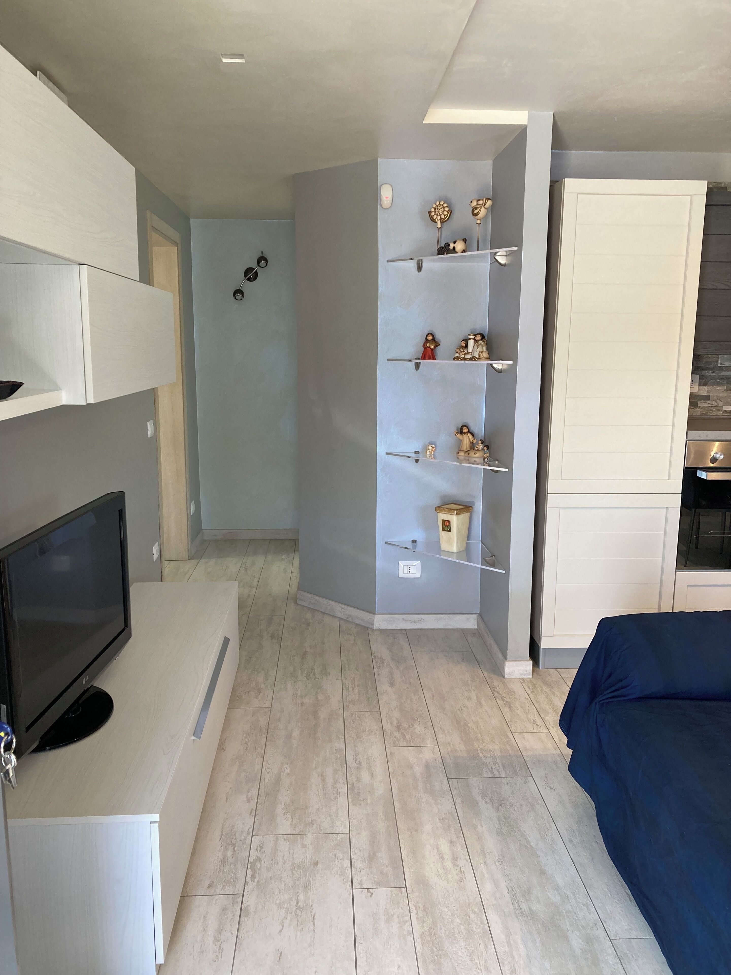 2 多间卧室、床单