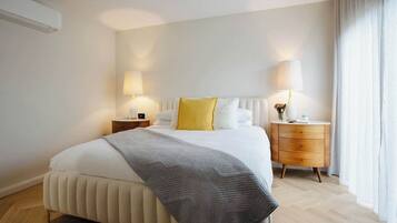 4 Schlafzimmer, Bügeleisen/Bügelbrett, Reisekinderbett, WLAN