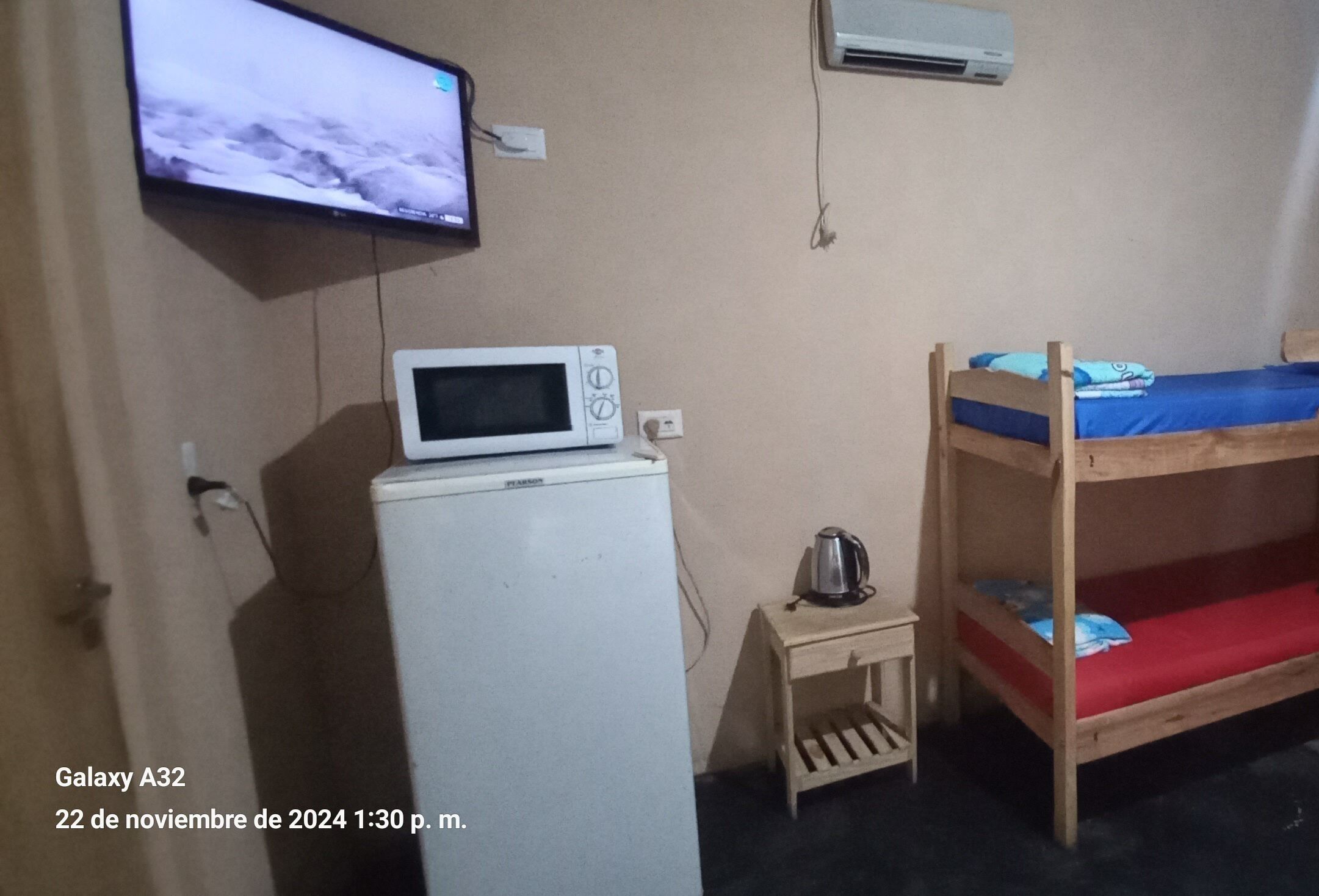 Room, 1 Bedroom, Accessible, Smoking | 1 bedroom
