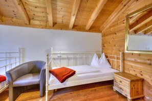 Casa | 3 habitaciones, muebles diferentes y ropa de cama 