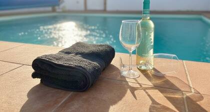 Villa Montaña - Private Pool & BBQ