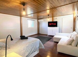 4 Schlafzimmer, Bügeleisen/Bügelbrett, WLAN, Bettwäsche