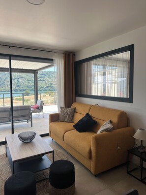 Living area - Escape along the Rhône (Saint-Vallier)
