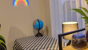 Shared Dormitory, 1 Bedroom | Room amenity