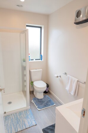 宿舍, 1 间卧室 | 浴室