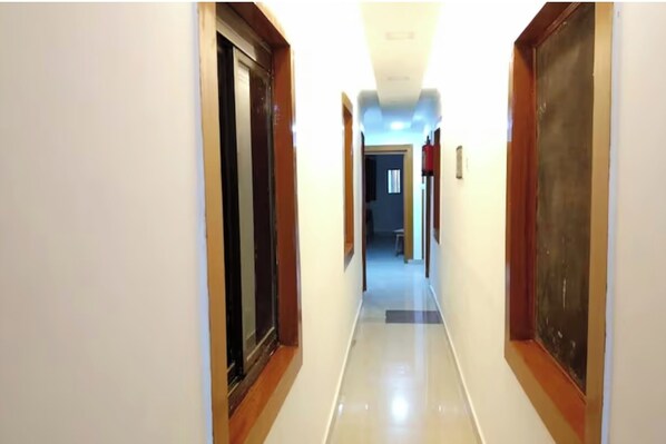 Interior - Hotel New Ashiyana Palace Varanasi  (Varanasi)