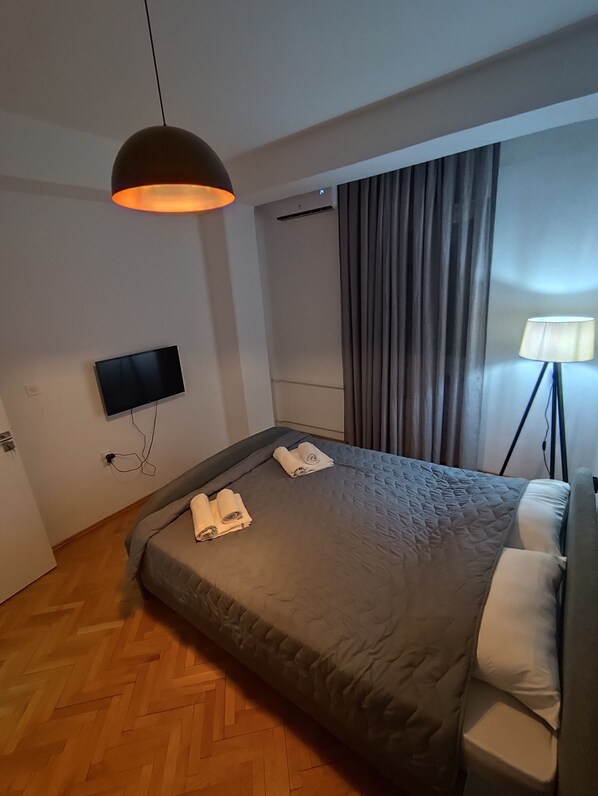 1 quarto, ferros/tábuas de passar roupa, Wi-Fi de cortesia