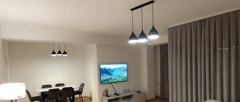 Smart TV, video library