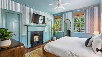 2 bedrooms, iron/ironing board, travel crib, WiFi
