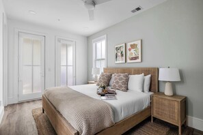 4 quartos, ferros/tábuas de passar roupa, berço de viagem, Wi-Fi