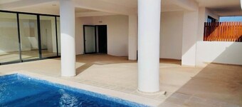 Joli Beach House - Charming Ground Floor T0 Suite