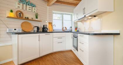 Kugelhaus Nordlichter - healthy living with clay & seagrass, eat-in kitchen, 2 bathrooms, Terra