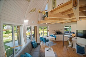 Tv, pejs, stereoanlæg