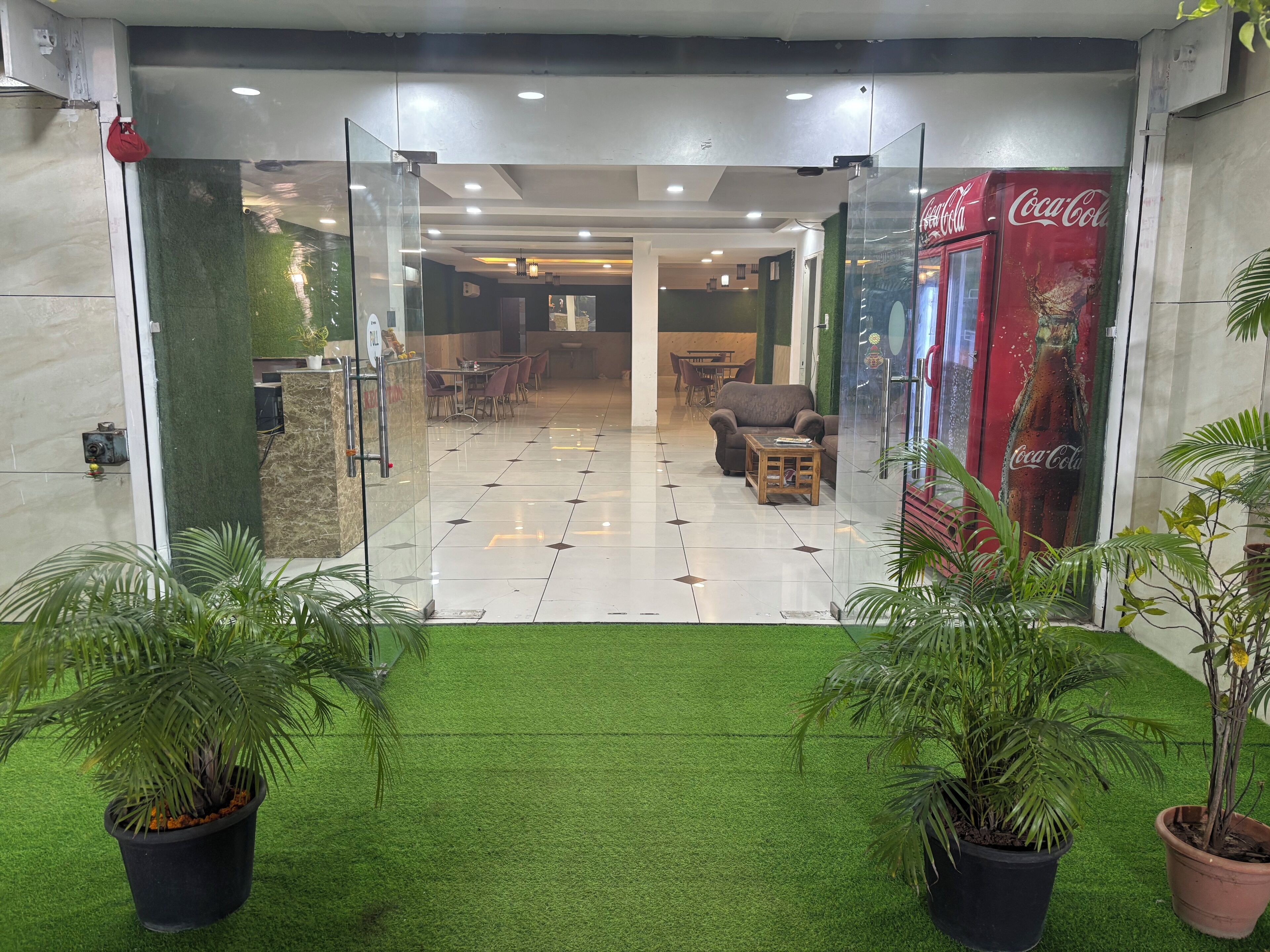 Entrée de l’hébergement