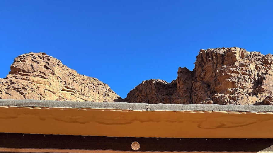 Rum Elegance luxury camp