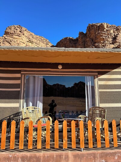 Rum Elegance luxury camp