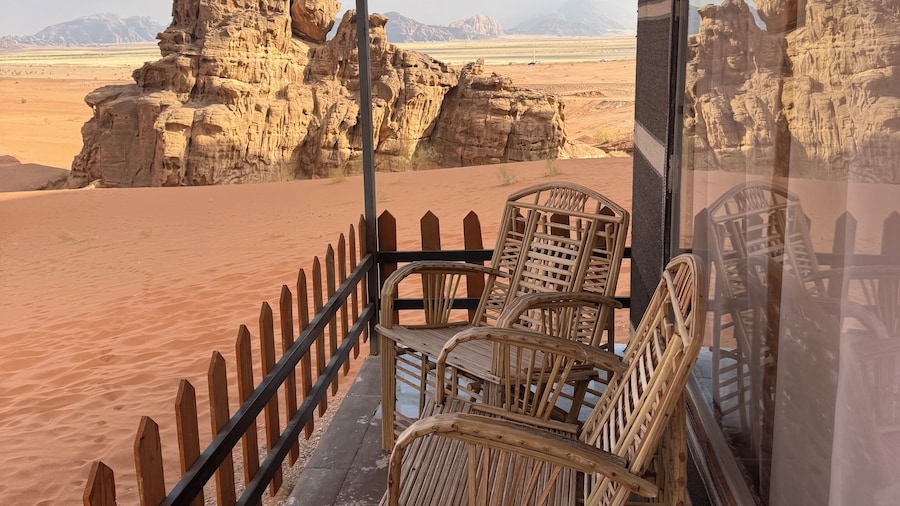 Rum Elegance luxury camp