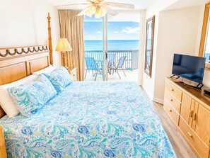 4 bedrooms, Internet, bed sheets - Ashworth #405! 4BR/3BA with Stunning Views & Prime Amenities (North Myrtle Beach)
