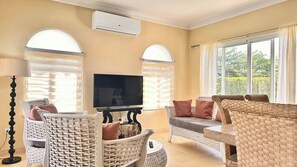 Villa, 3 Bedrooms, Smoking, Private Pool | Living room - Villa With Pool in Santa Fe (Sosúa)