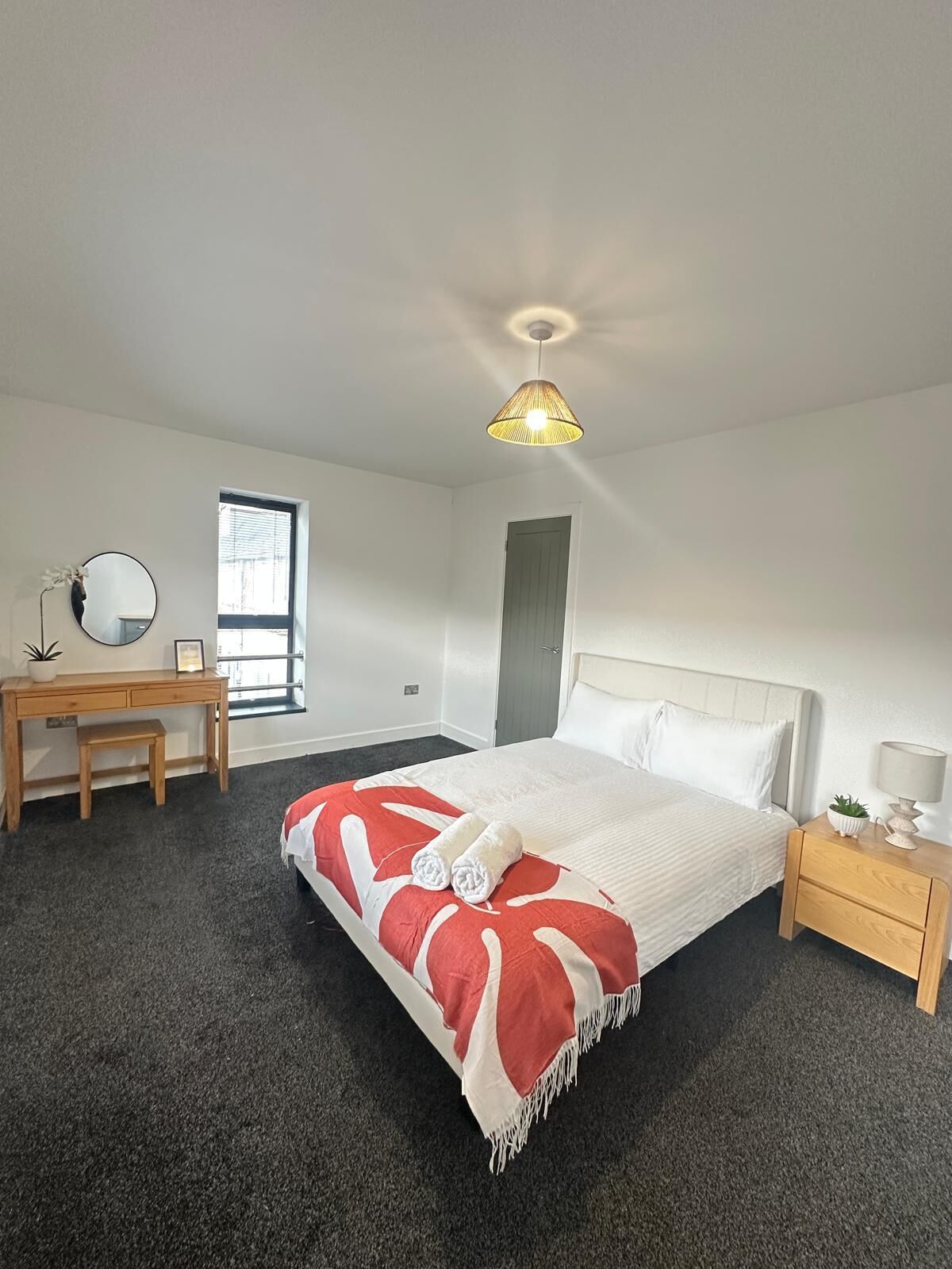 1 soverom, strykejern/-brett, wi-fi (inkludert) og sengetøy