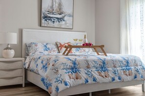 3 bedrooms, travel cot, free WiFi, bed sheets