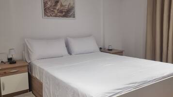 1 makuuhuone, silitysrauta/-lauta, ilmainen Wi-Fi, vuodevaatteet