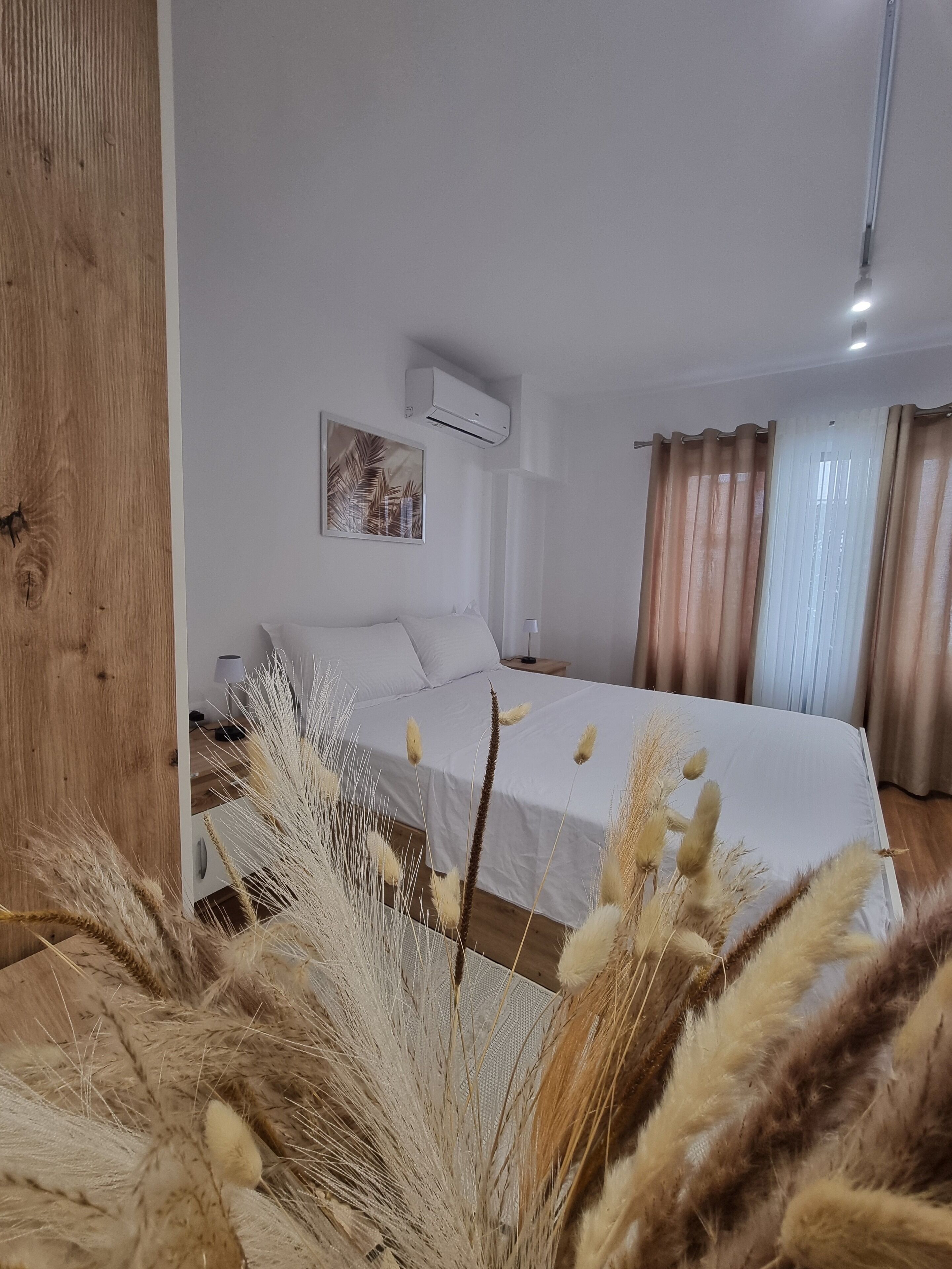 1 chambre, fer et planche à repasser, Wi-Fi gratuit, draps fournis