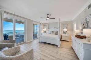 4 bedrooms, WiFi, bed sheets - 4 BR En Soleil Directly on Gulf, 5th floor unit with the best views!! (Panama City Beach)