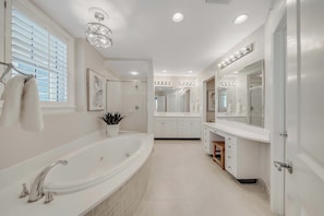 Douche, serviettes fournies